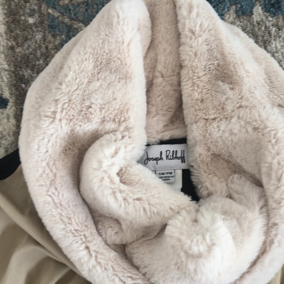 Joseph Ribkoff Poncho - Picture 10 of 14